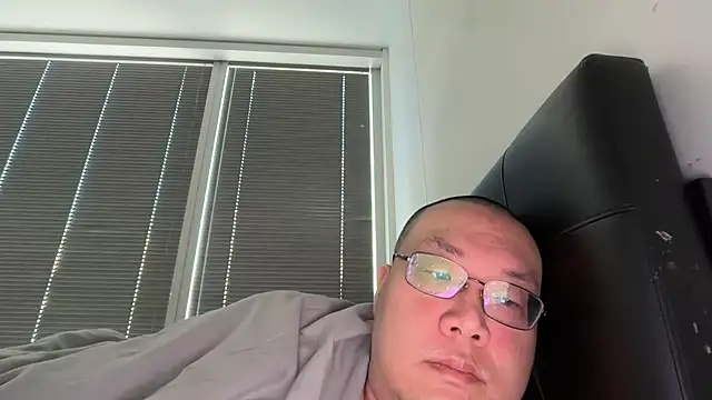 Snapshot of slaveasianboy chatting on May 11, 4:04 pm slaveasianboy online show from May 11, 4:04 pm
