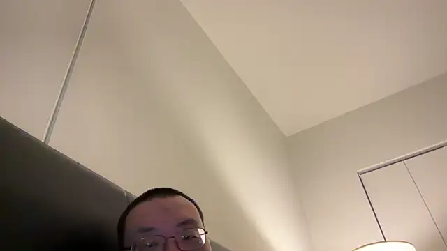 Snapshot of slaveasianboy chatting on February 5, 7:07 am slaveasianboy online show from February 5, 7:07 am