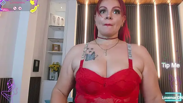 Snapshot of victoria_mooree chatting on October 9, 4:40 pm victoria mooree online show from October 9, 4:40 pm