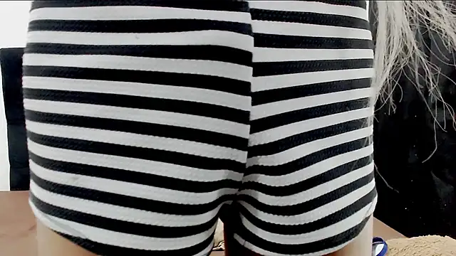 Snapshot of candent_duo777 chatting on March 22, 12:17 am candent duo777 online show from March 22, 12:17 am