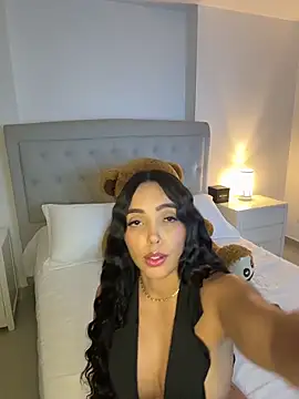 annyfosterr online show from April 13, 11:09 pm