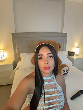 annyfosterr online show from April 15, 2:06 am