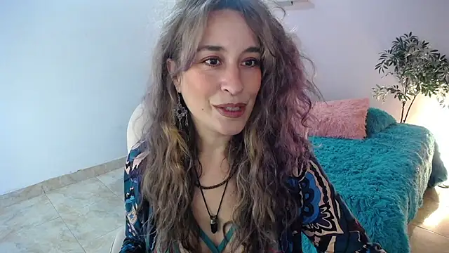 Paula Paz online show from November 11, 2:23 pm