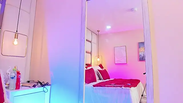 elizavenus online show from April 13, 12:31 pm