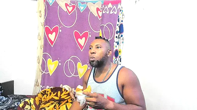 Snapshot of 1mateobigcook chatting on October 2, 2:15 am 1mateobigcook online show from October 2, 2:15 am