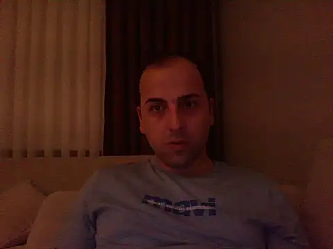 Snapshot of Yldrmm_9553 chatting on June 10, 8:10 pm Yldrmm 9553 online show from June 10, 8:10 pm