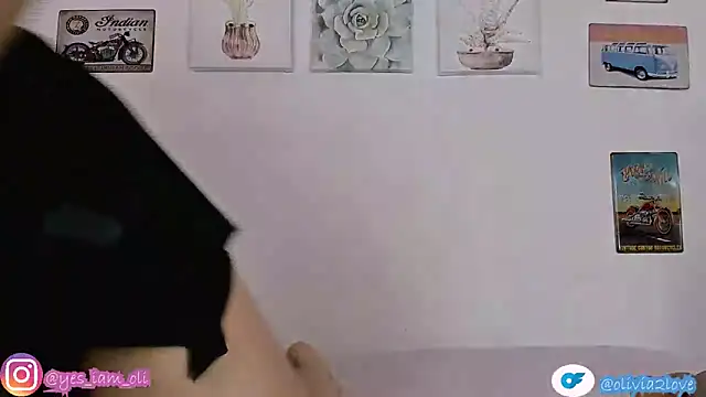 olivia22love online show from November 30, 3:02 pm