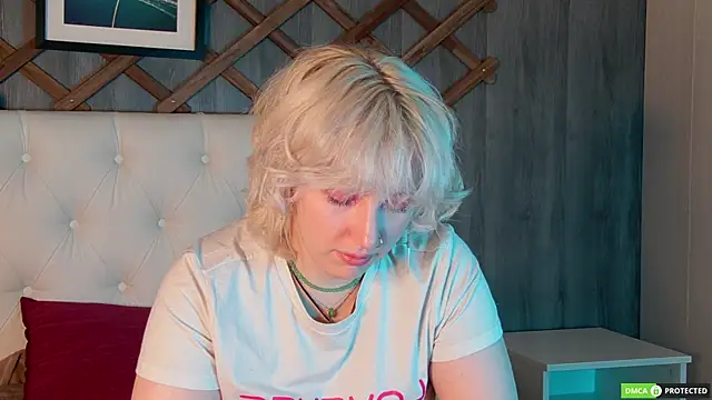 Snapshot of RachelCart chatting on March 19, 3:41 am RachelCart online show from March 19, 3:41 am