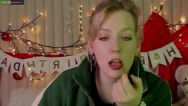 RachelCart online show from December 16, 3:11 am