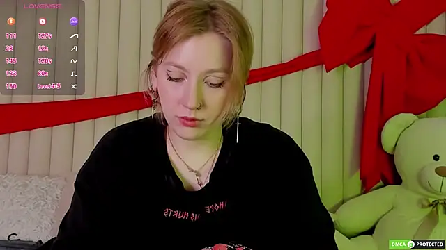 RachelCart online show from April 22, 3:13 am