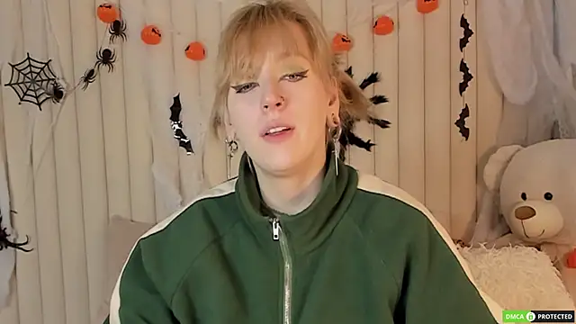 RachelCart online show from October 25, 3:06 am