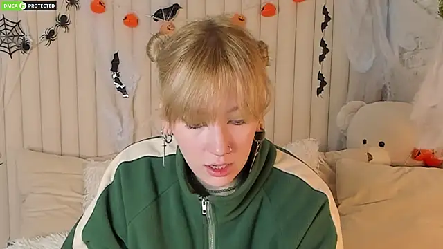 RachelCart online show from October 24, 3:05 am