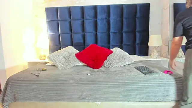 Snapshot of EVELIN_MASON chatting on July 12, 12:11 am EVELIN MASON online show from July 12, 12:11 am