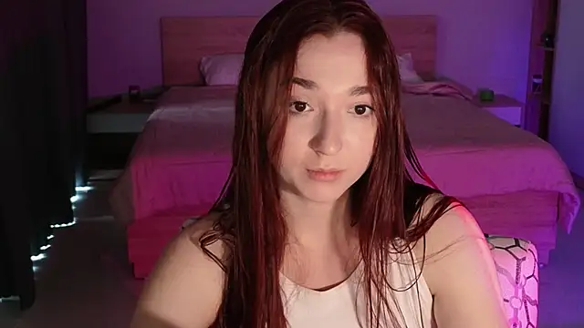 YasmineWest online show from March 21, 6:14 am