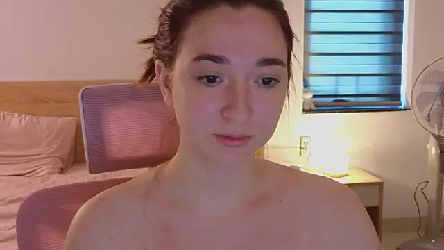 YasmineWest online show from March 29, 12:23 am