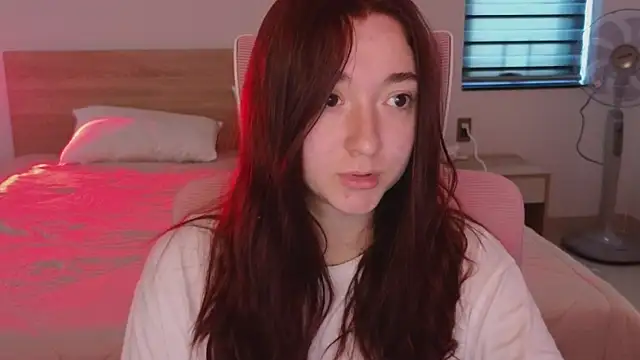 YasmineWest online show from April 13, 12:36 am
