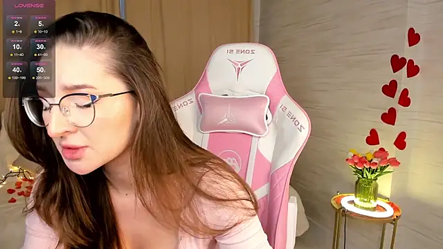 AnnikaAllison online show from March 3, 2:02 pm