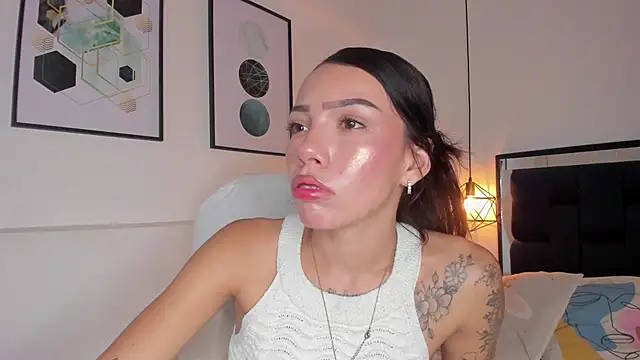 amysc online show from November 18, 2:53 pm