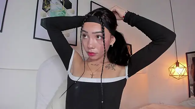 amysc online show from October 25, 1:45 pm