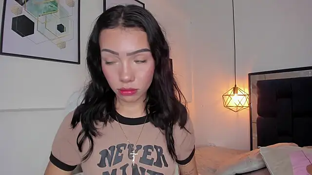 amysc online show from November 11, 1:50 pm