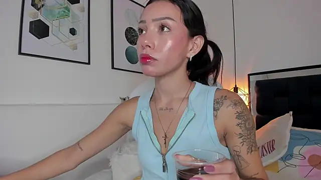 amysc online show from October 30, 1:31 pm