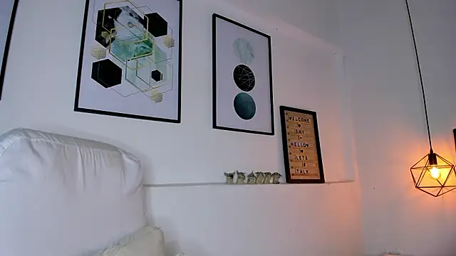 amysc online show from January 15, 11:35 am