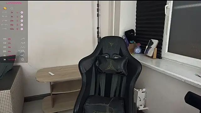 carthylovvve online show from March 18, 3:57 pm