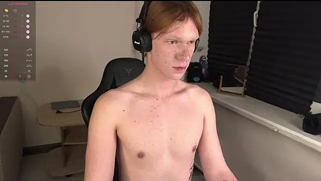 carthylovvve online show from December 5, 2:48 pm