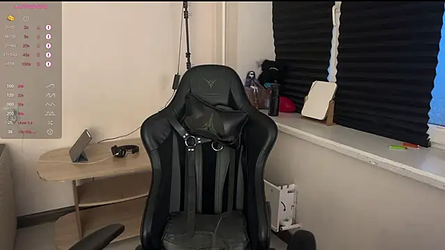 carthylovvve online show from February 11, 3:01 pm