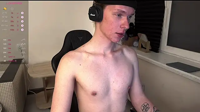 carthylovvve online show from April 12, 12:58 am