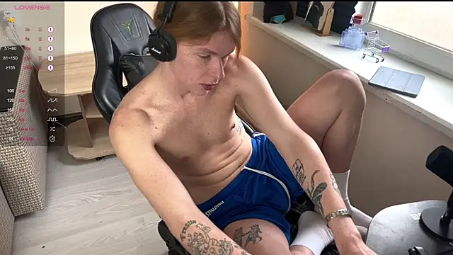 carthylovvve online show from April 18, 10:50 am