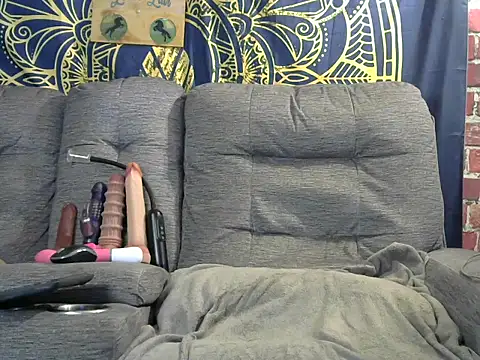 Snapshot of lovely_lola1111 chatting on June 28, 2:07 am lovely lola1111 online show from June 28, 2:07 am