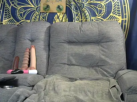 Snapshot of lovely_lola1111 chatting on February 5, 2:51 am lovely lola1111 online show from February 5, 2:51 am