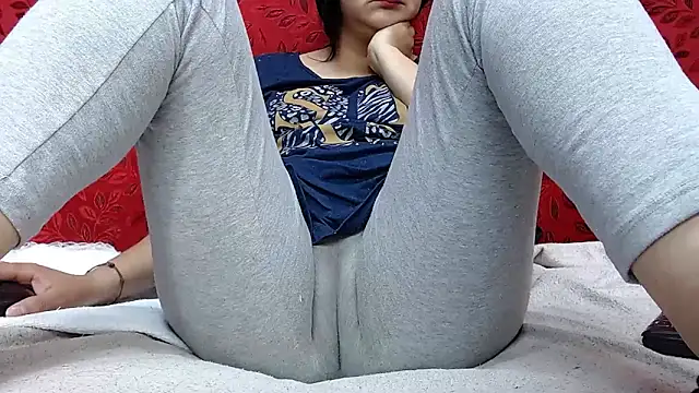 MELANIE SEX69 online show from November 24, 9:26 pm