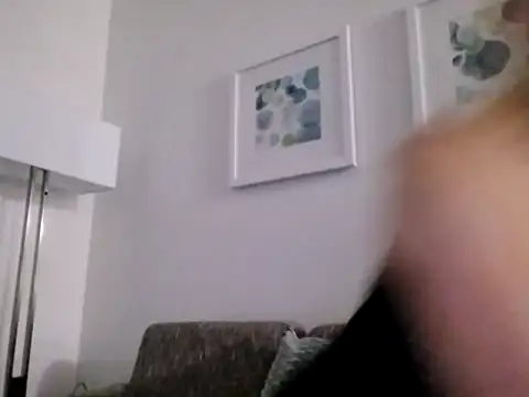 Snapshot of SexxxiLexiiii chatting on December 19, 2:48 am SexxxiLexiiii online show from December 19, 2:48 am