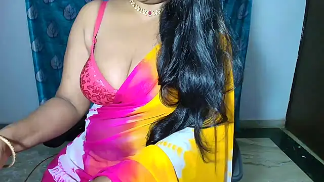 Snapshot of Sophia_your chatting on May 22, 5:05 am Sophia your online show from May 22, 5:05 am
