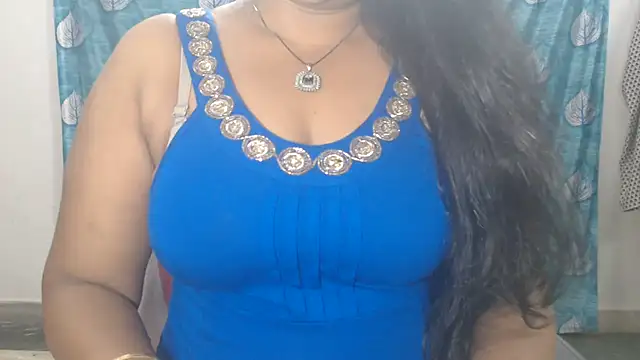 Snapshot of Sophia_your chatting on July 1, 4:13 am Sophia your online show from July 1, 4:13 am