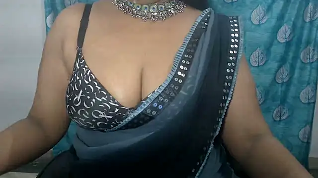 Snapshot of Sophia_your chatting on May 6, 5:11 am Sophia your online show from May 6, 5:11 am