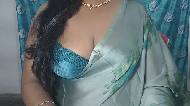 Sophia your online show from March 9, 4:49 am