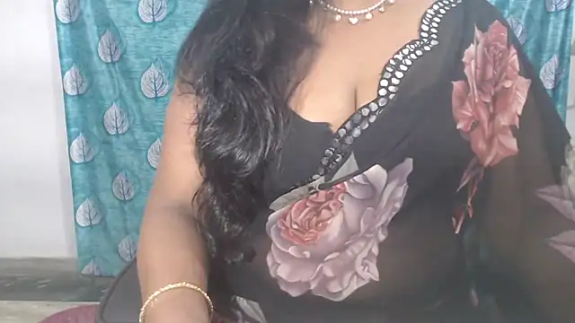 Sophia your online show from April 4, 5:25 am