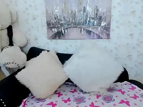 milf bigass  online show from April 1, 1:52 pm