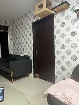 samilux5 online show from February 19, 4:42 am