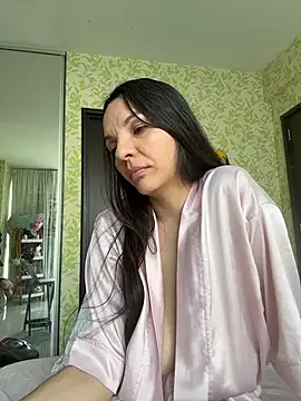 Snapshot of samilux5 chatting on July 7, 3:48 pm samilux5 online show from July 7, 3:48 pm