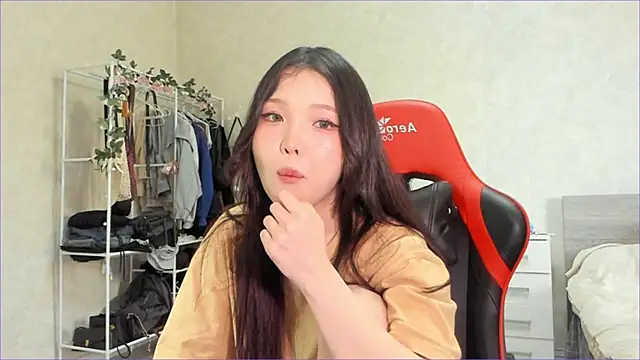 wastforu online show from March 28, 11:11 am