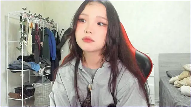 wastforu online show from April 8, 12:06 pm