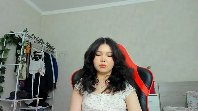 Snapshot of wastforu chatting on February 19, 4:22 pm wastforu online show from February 19, 4:22 pm
