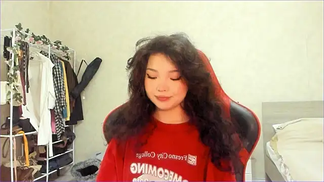 wastforu online show from February 12, 9:42 am