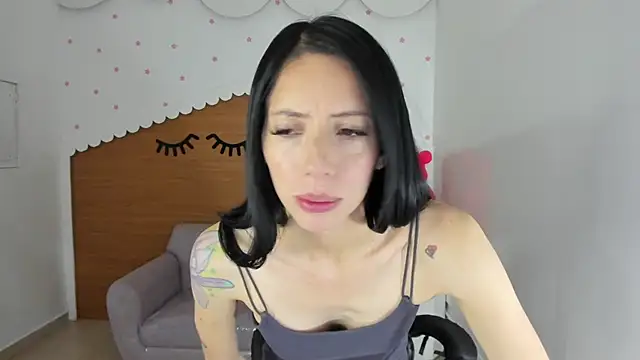 Snapshot of jess_1a chatting on December 22, 3:00 pm jess 1a online show from December 22, 3:00 pm
