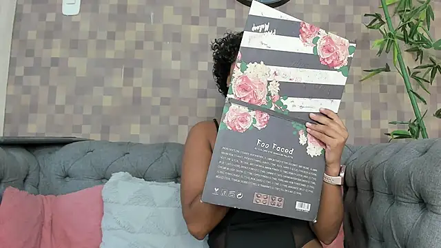 Snapshot of saray_mardez chatting on September 12, 12:16 pm saray mardez online show from September 12, 12:16 pm