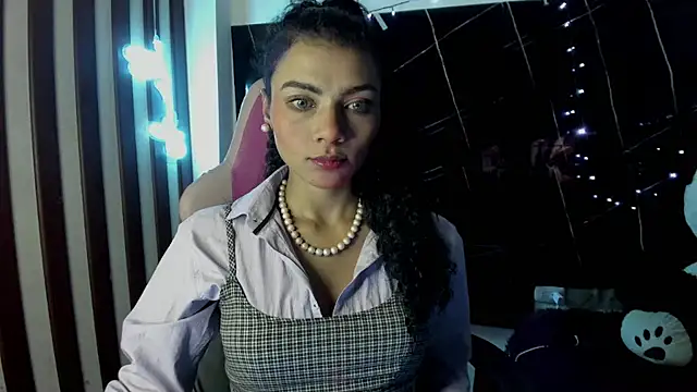 Lilithsabeth online show from March 5, 7:43 pm